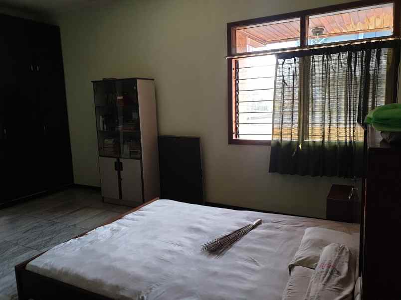 rumah darmo permai timur strategis