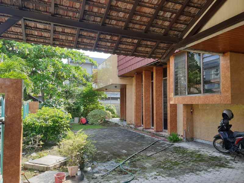 rumah darmo permai timur strategis