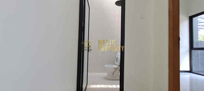 rumah desain mewah tanah luas di ngaglik sleman