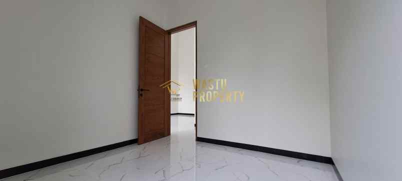 rumah desain mewah tanah luas di ngaglik sleman