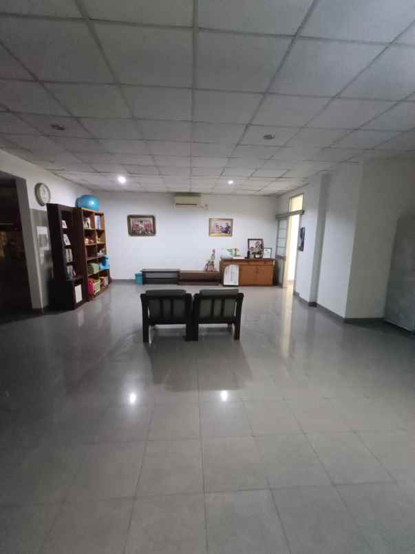 rumah di pancoran dijual