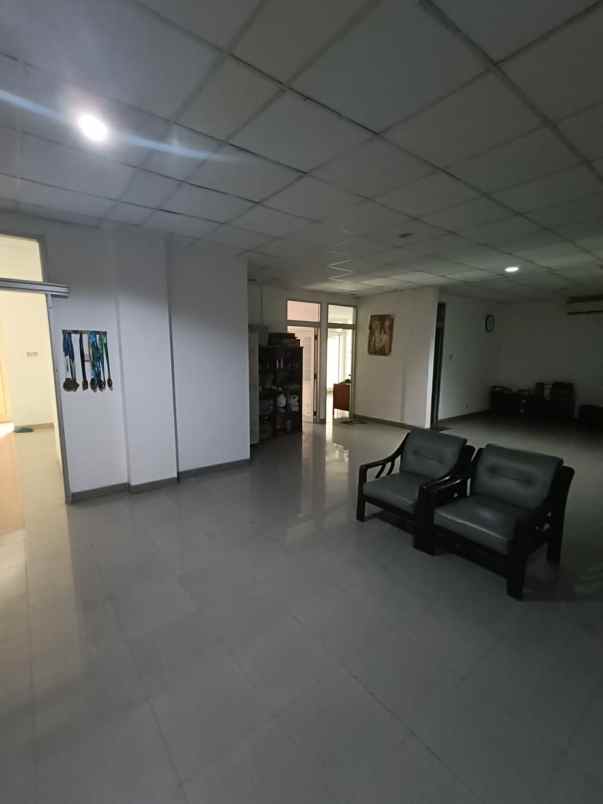 rumah di pancoran dijual