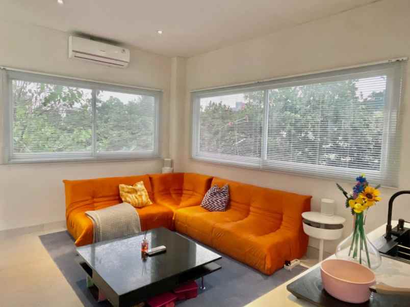 rumah fully furnished cisitu dago bandung