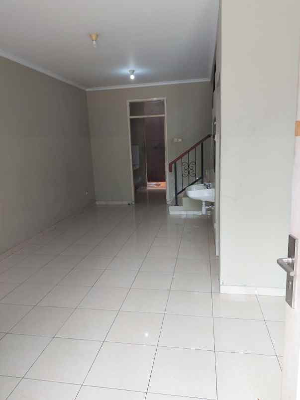 rumah gading arcadia pegangsaan