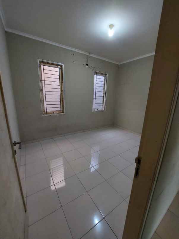 rumah gading arcadia pegangsaan