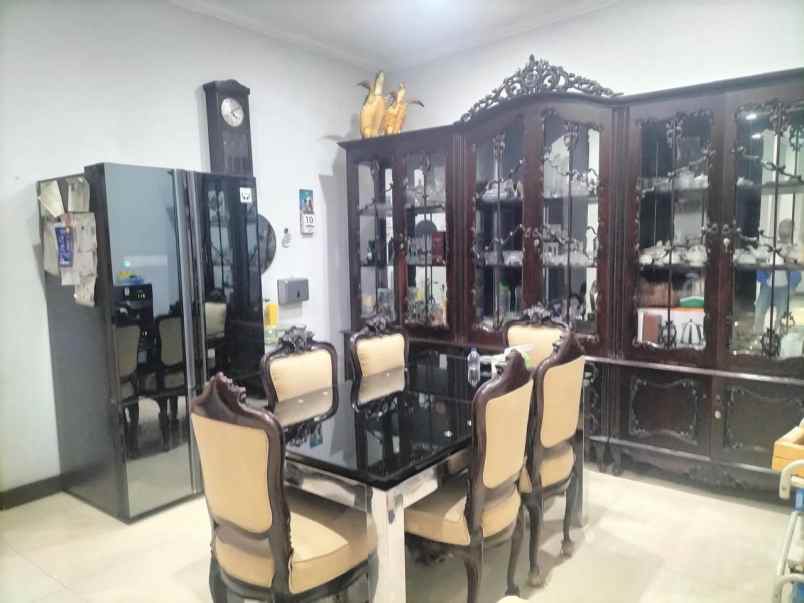 rumah gegerkalong mewah posisi hook