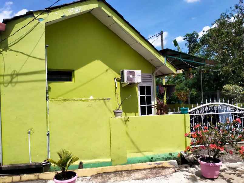 rumah hook lokasi strategis perumahan polimer