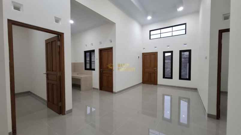 rumah idaman siap huni 700jt di purwomartani shm