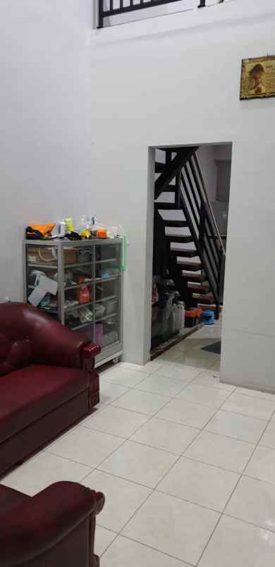 rumah jl argosari raya salatiga