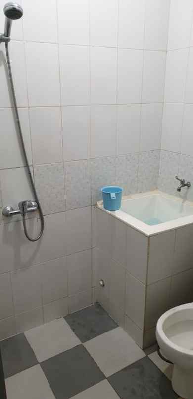 rumah jl argosari raya salatiga