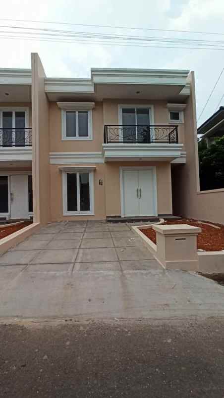 rumah jl ceger bambu apus raya