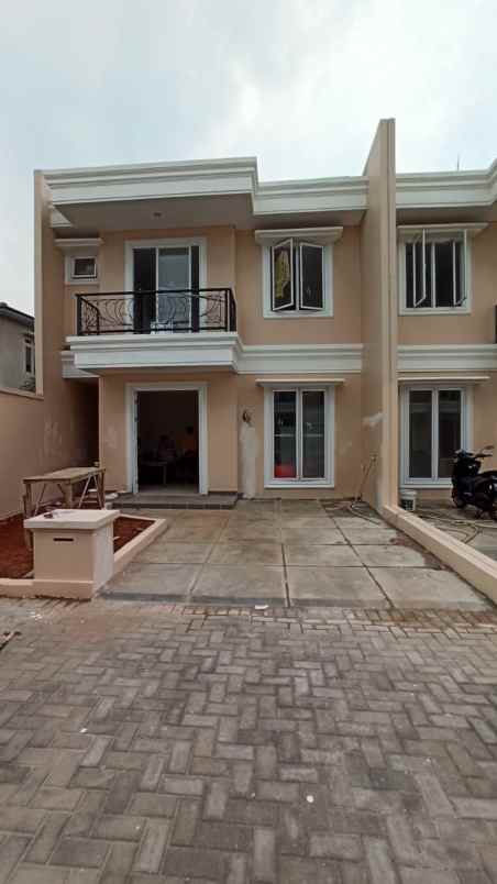 rumah jl ceger bambu apus raya