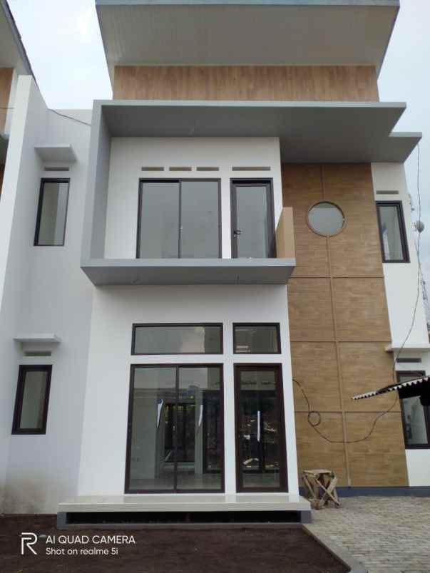 rumah jl gandrung jambudipa