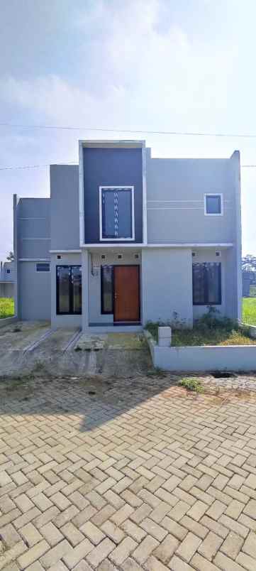 rumah jl kalisari sumampir