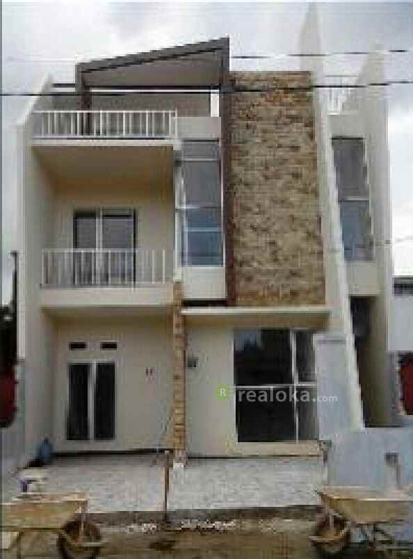 rumah jl mp mangkunegara