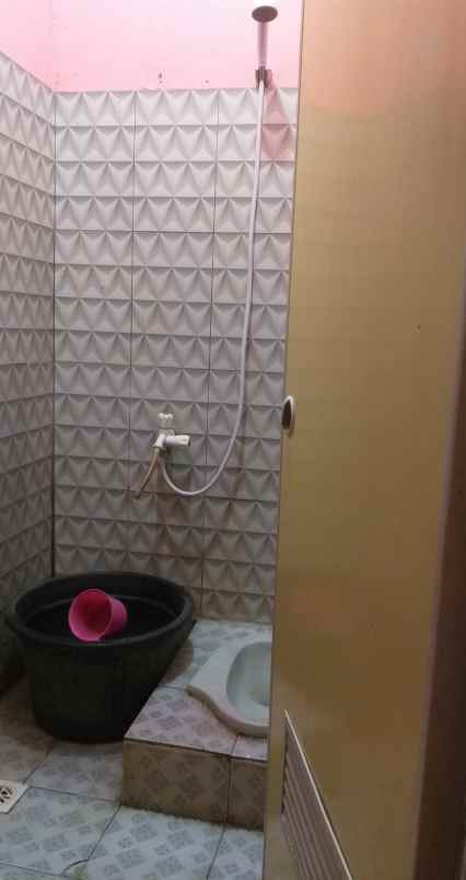 rumah jl pulau utama kampung