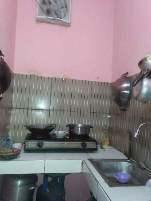 rumah jl pulau utama kampung