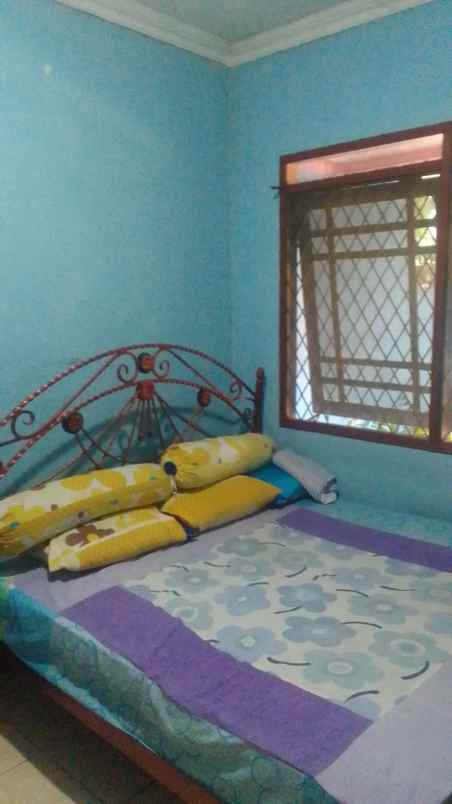 rumah jl raya cibening kel
