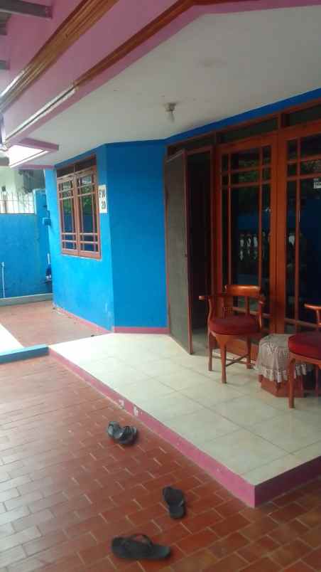 rumah jl raya cibening kel
