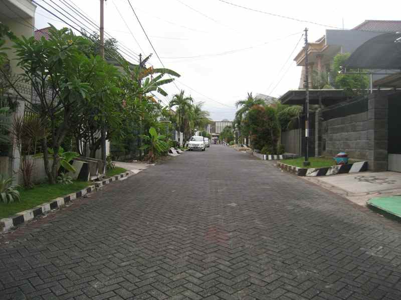 rumah jl raya kupang indah kota