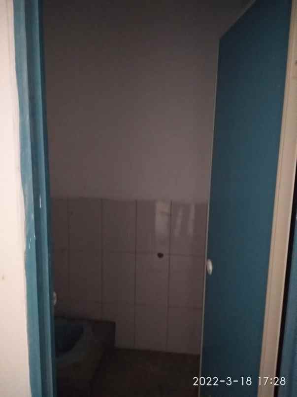 rumah jl serang setu kel