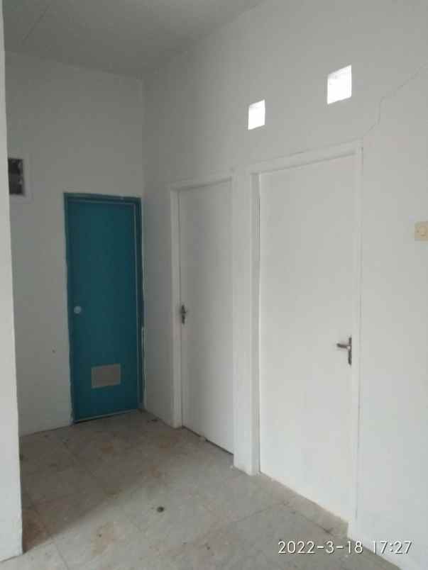 rumah jl serang setu kel