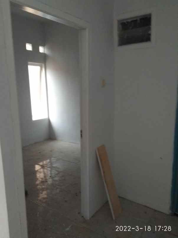 rumah jl serang setu kel