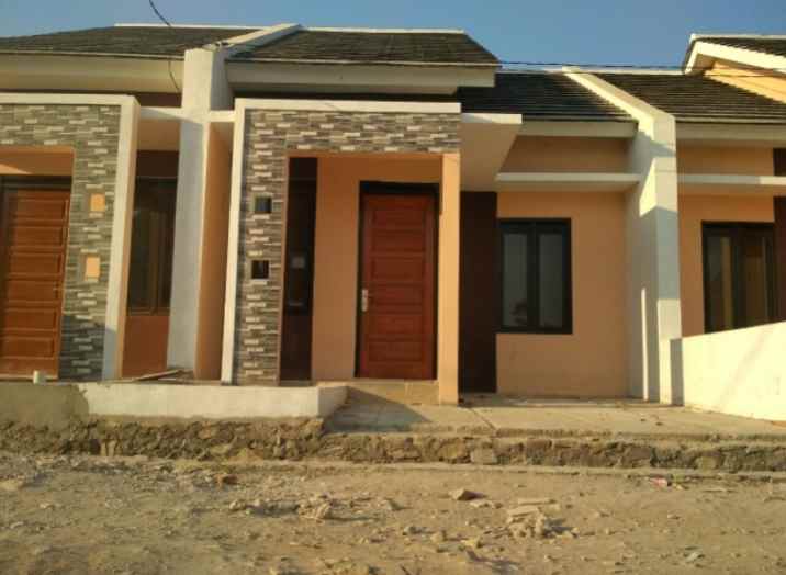 rumah jl tatar pakutandang