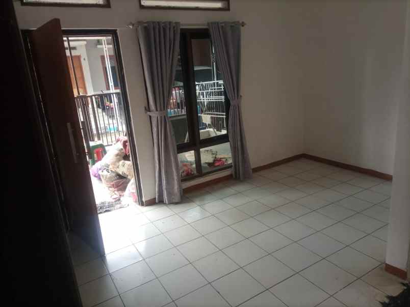 rumah komplek tanimulya 5 menit borma permata cimahi