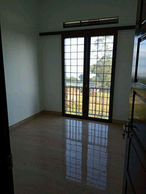 rumah lembang bandung barat