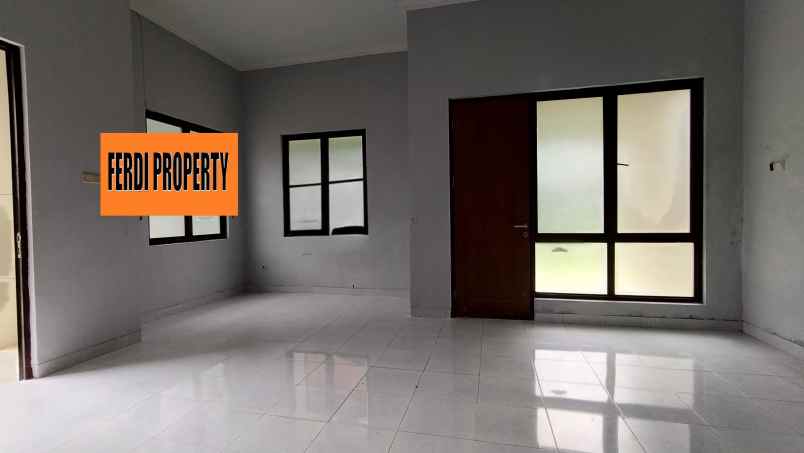 rumah luas siap huni dalam cluster kota wisata cibubur
