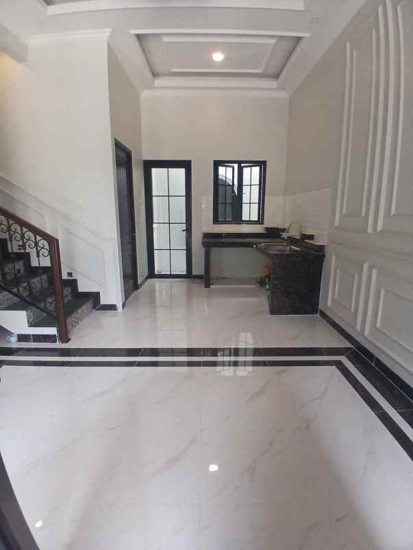 rumah mewah 2 lantai murah siap huni dikalimulya depok