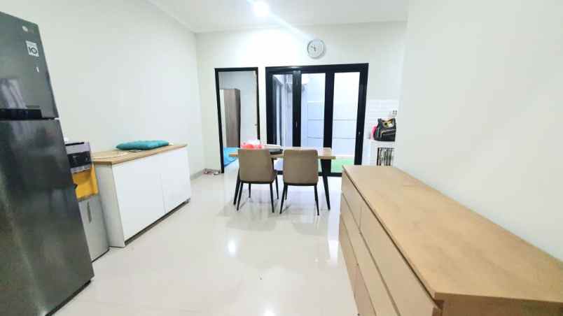 rumah mewah dalam cluster di kodau jatiwarna bekasi