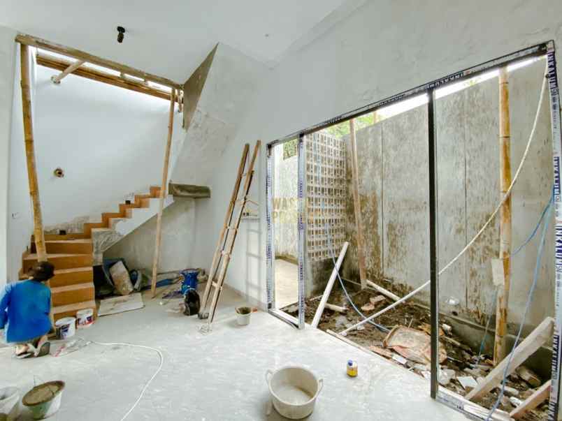 rumah mewah harga murah dekat pemda sleman