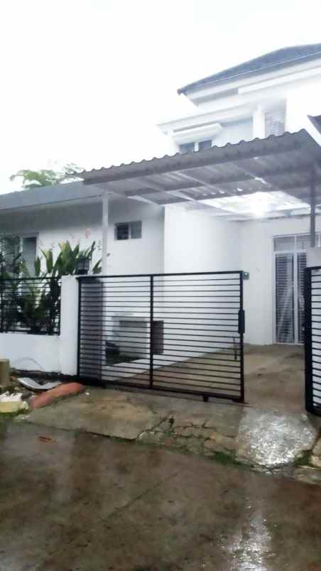 rumah mewah posisi hook dalam cluster gdc depok