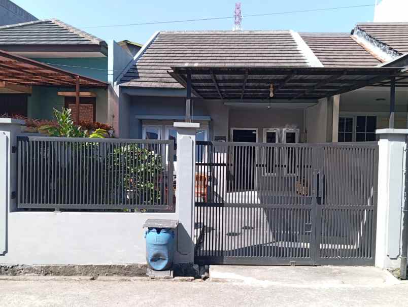 rumah minimalia harga mendekati njop