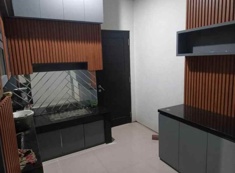 rumah minimalis citeureup dekat kolmas padasuka cimahi