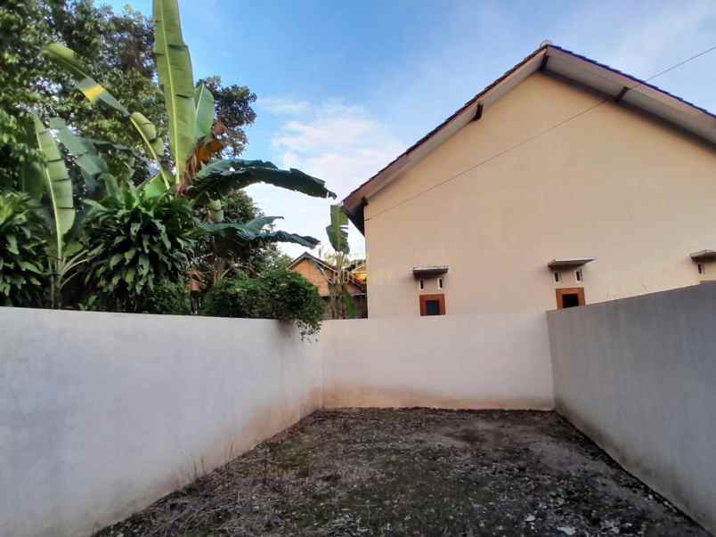 rumah minimalis dekat kampus uii dan sekolah al azhar