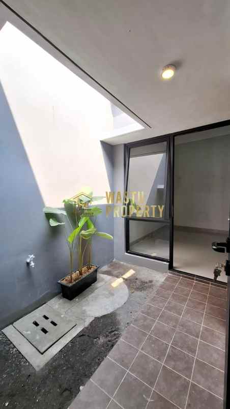 rumah modern siap huni dekat rsa ugm