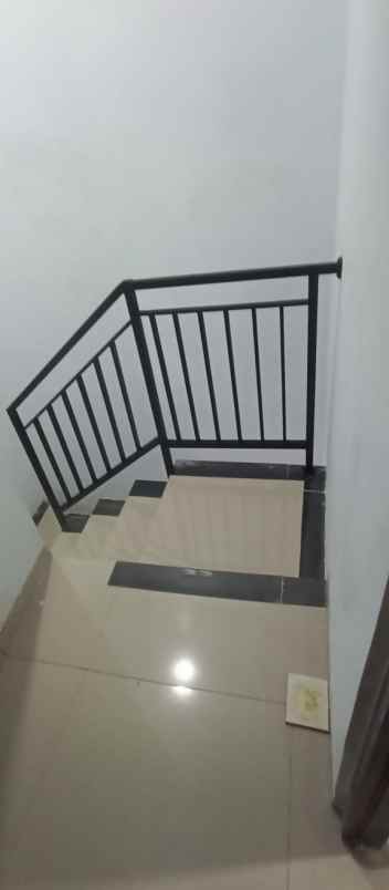 rumah murah bebas banjir di bintara bekasi barat