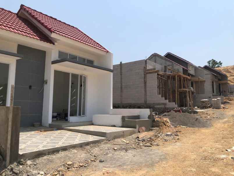 rumah murah modern pi taman asri