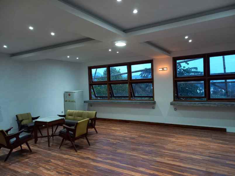 rumah murah semi villa di sayap setiabudi bandung