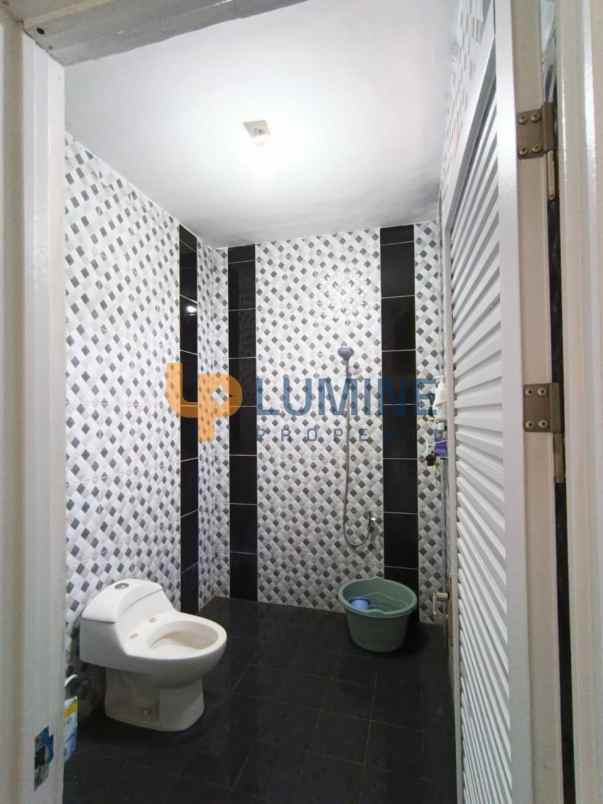 rumah nyaman 2 lantai dekat rsud sleman