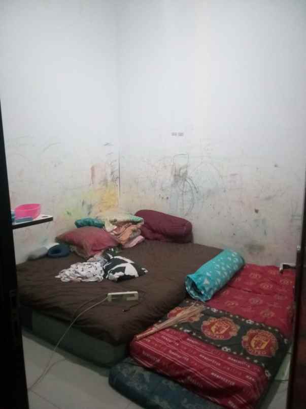 rumah over kredit 55 juta lokasi strategis di bekasi