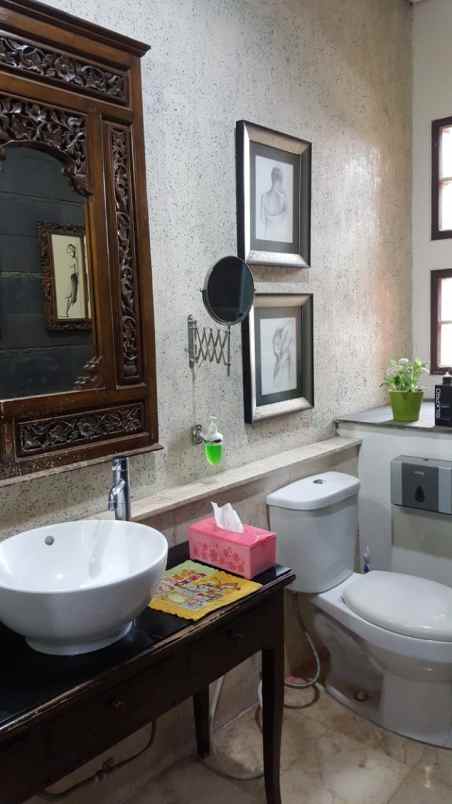 rumah pondok gede bekasi jawa barat