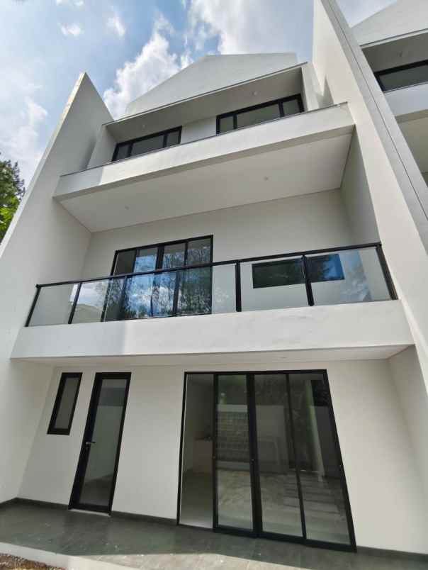 rumah pondok hijau k p a d setiabudi bandung utara