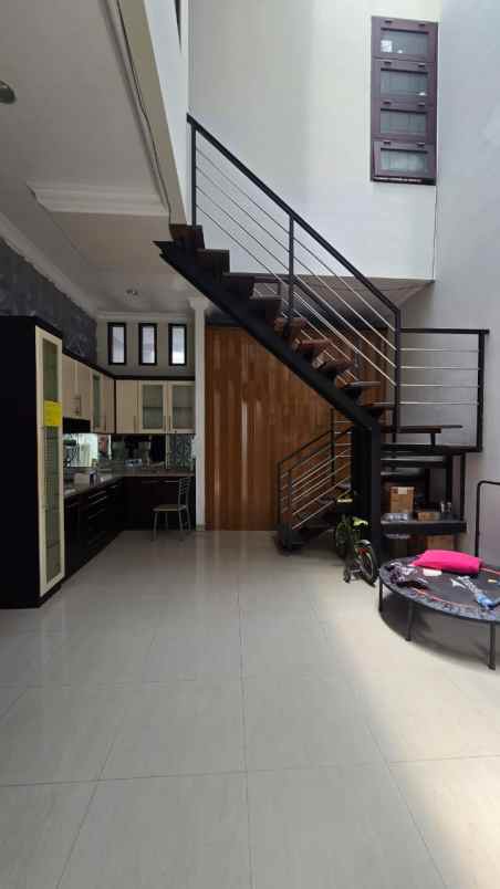 rumah san diego pakuwon city siap huni furnished