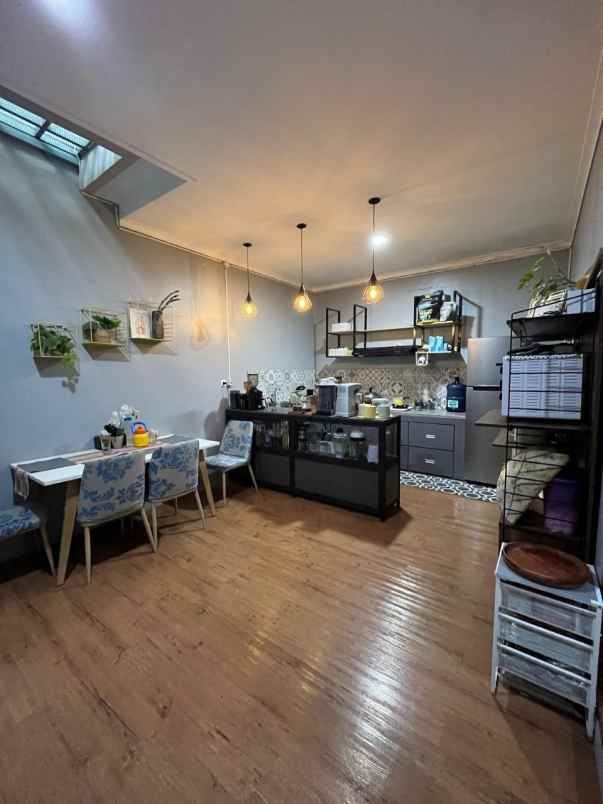 rumah sariwangi dekat gegerkalong sarijadi bandung