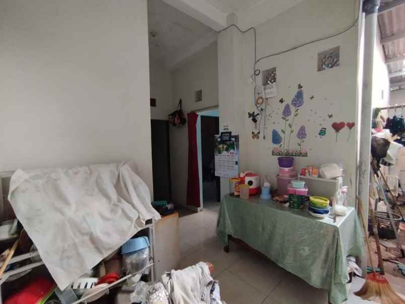 rumah second full bangunan siap huni di solo utara