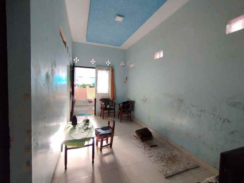 rumah second full bangunan siap huni di solo utara